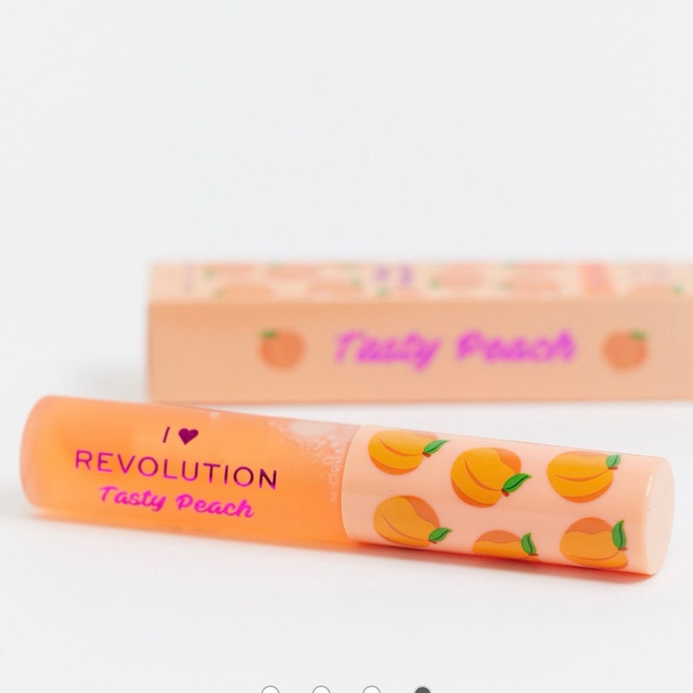 I 💜 Revolution Lip Oil in Tasty Peach ~ Light Coral Tint ~ NIB ~ Sealed - Picture 3 of 11